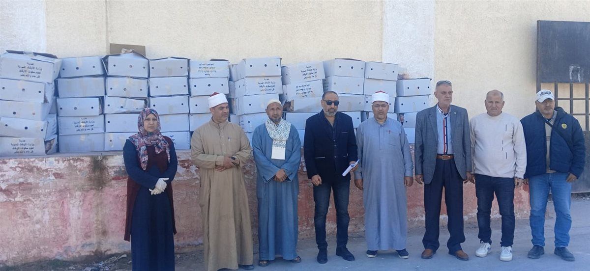 وزارة الأوقاف توزع طنين من لحوم صكوك الأضاحي على الأسر الأولى بالرعاية بالمحافظات
