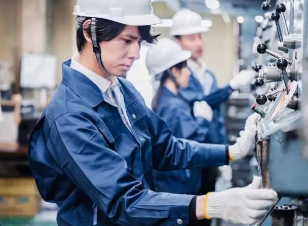 تباطؤ وتيرة نمو نشاط القطاع الخاص في اليابان خلال ديسمبر