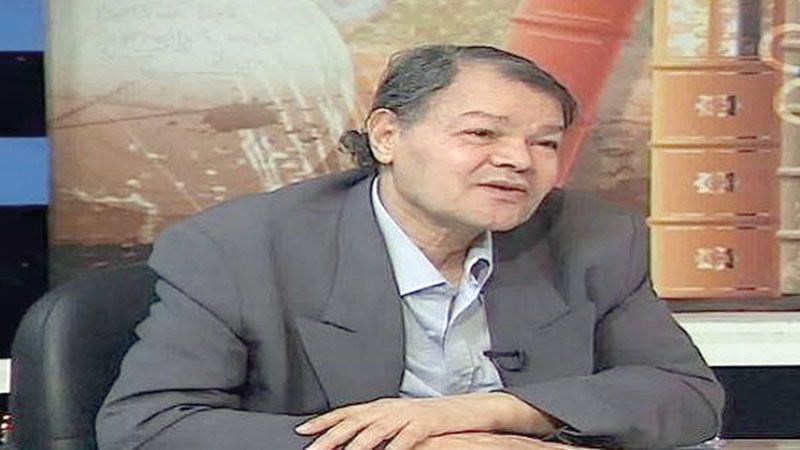 الناقد محمود قاسم