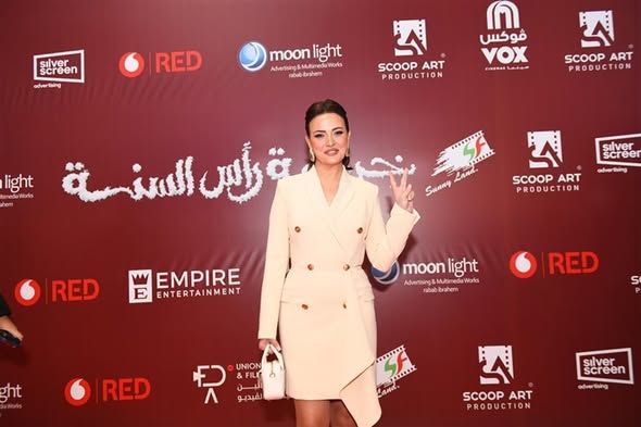 ريهام عبد الغفور تحتفل بالعرض الخاص لفيلمها الجديد 
