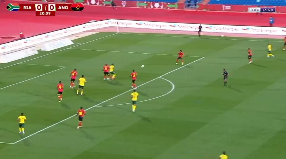 الكرات العرضية سلاح قوي لمنتخب جنوب إفريقيا