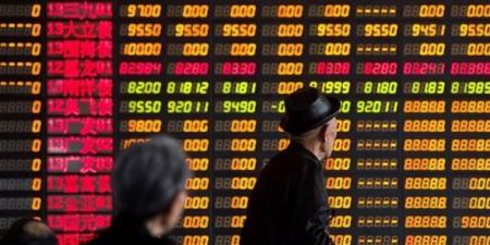 الأسهم الآسيوية تتراجع والعقود الآجلة الأمريكية تهبط قبيل بيانات الوظائف