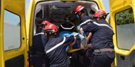 بين تروسيكل وسيارة.. مصرع عاملين في حادث تصادم مروع أمام مدخل قنا الجديدة