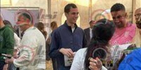 على
      فرج
      نجم
      الإسكواش
      يساند
      أحمد
      الرفاعي
      بانتخابات
      نادي
      الجزيرة