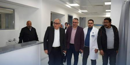 رئيس
الهيئة
العامة
للتأمين
الصحي
يتفقد
تطوير
مستشفى
مدينة
نصر