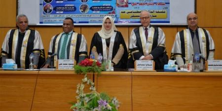 مناقشة
رسالة
ماجستير
بكلية
الآداب
جامعة
أسيوط
حول
فلسفة
الذكاء
الاصطناعي