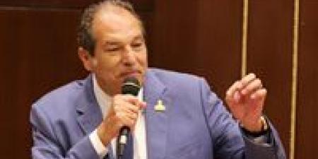 حسام
      الخولي
      يطالب
      بوقف
      محاكمة
      سارقي
      التيار
      الكهربائي
      حال
      التقديم
      على
      طلب
      تركيب
      عداد
      كودي