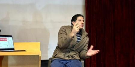 "رحلة
الفيلم
القصير
من
الفكرة
إلى
المهرجان"..
أسرار
التخطيط
والتوزيع
في
ماستر
كلاس
بالأوبرا