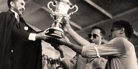 كؤوس
      كأس
      الأمم
      الإفريقية..
      رحلة
      المجد
      من
      الفضة
      إلى
      الذهب