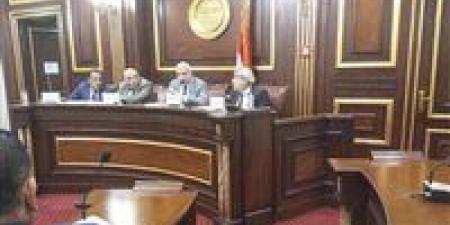 رئيس
      زراعة
      الشيوخ
      يطالب
      الحكومة
      بتصنيف
      أراضي
      الوقف
      بعد
      زيادة
      الإيجار..
      ويحذر:
      80
      ألف
      أسرة
      مهددة
      بالتشريد