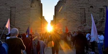 صور|
      تعامد
      الشمس
      على
      معابد
      الكرنك
      يضيء
      أسرار
      الحضارة
      في
      الأقصر