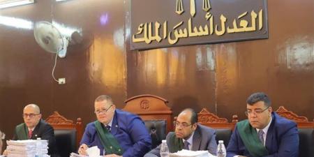 المؤبد
      لهاربين
      عثر
      بحوزتهما
      على
      أسلحة
      آلية
      وذخائر
      بقنا