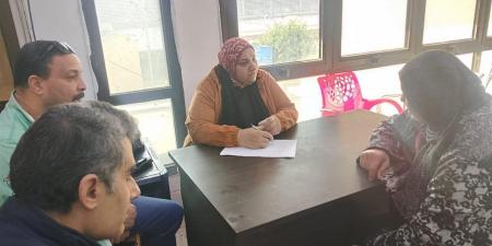 رئيس
      حي
      غرب
      الإسكندرية
      تتابع
      العمل
      بالمركز
      التكنولوجي
      وتلتقي
      بالمواطنين