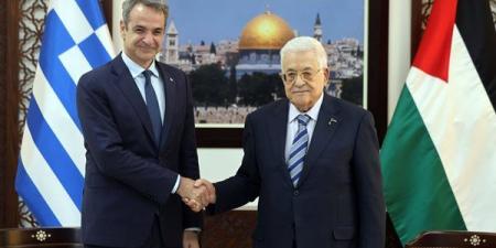 الرئيس
      الفلسطيني
      يبحث
      مع
      نظيره
      اليوناني
      مستجدات
      الأوضاع
      الإقليمية
      والدولية