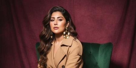 أيتن
      عامر
      تعتذر
      عن
      استكمال
      مسلسل
      ظروف
      خاصة
      "حق
      ضايع"