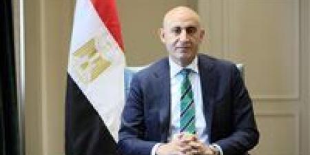 وزير
      التعليم:
      اجتمعت
      مع
      أكثر
      من
      20
      ألف
      مدير
      مدرسة
      وكل
      قراراتنا
      مدروسة