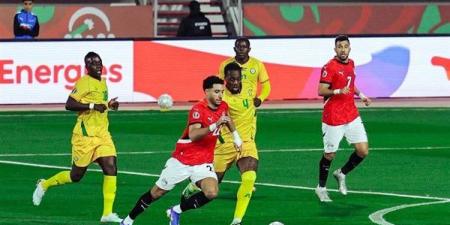 وائل
      القباني:
      حسام
      عبد
      المجيد
      ليس
      مسؤولا
      عن
      هدف
      زيمبابوي..
      وعلامة
      استفهام
      على
      الشناوي