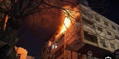 سوريا..
      4
      قتلى
      و9
      مصابين
      جراء
      اشتباكات
      حلب
      بالأمس