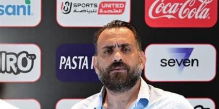 خالد
الغندور:
جون
إدوارد
استفسر
عن
ملف
القيد..
وإدارة
النادي
ترد
«الأزمة
هتتحل»