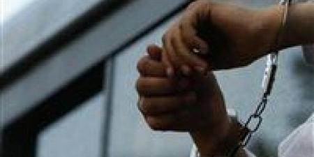 الداخلية
      تكشف
      تفاصيل
      فيديو
      كاذب
      عن
      ترويج
      المخدرات
      بالجيزة