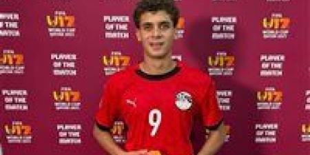 "لست
      سعيد
      بمستواك"..
      أحمد
      شوبير
      يهاجم
      حمزة
      عبد
      الكريم
      لاعب
      الأهلي