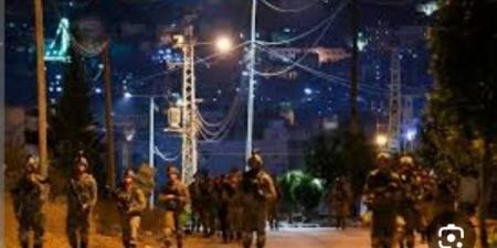 الاحتلال
      الاسرائيلي
      يقتحم
      قرية
      فلسطينية
      جنوب
      نابلس