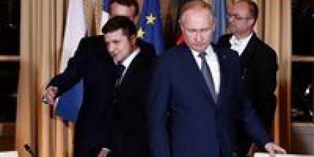 «الكرة
في
ملعب
بوتين»..
زيلينسكي
يقدم
تنازلات
على
طاولة
المفاوضات
وواشنطن
تقدم
ضمانات
لأوكرانيا