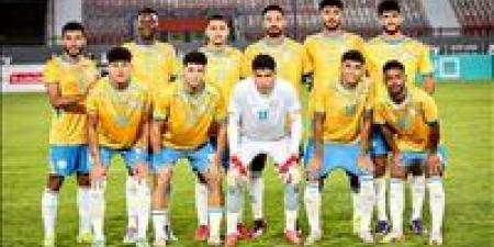 ميلود
حمدي
يختار
20
لاعبا
في
قائمة
الإسماعيلي
لمواجهة
بيراميدز
في
كأس
عاصمة
مصر