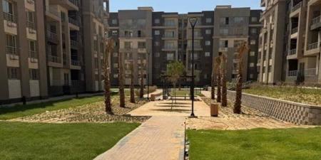 رابط
      تحميل
      كراسة
      شروط
      "سكن
      لكل
      المصريين
      8"
      2025 PDF
      وطريقة
      الحجز