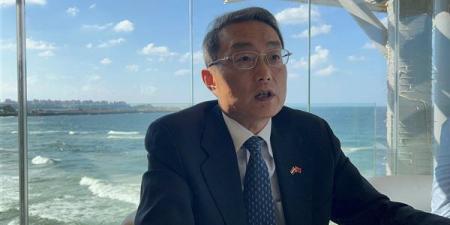 قنصل
      الصين
      بالإسكندرية
      يُبرز
      الدور
      التاريخي
      لمصر
      والصين
      في
      تطوير
      صناعة
      الورق
      عالميًا