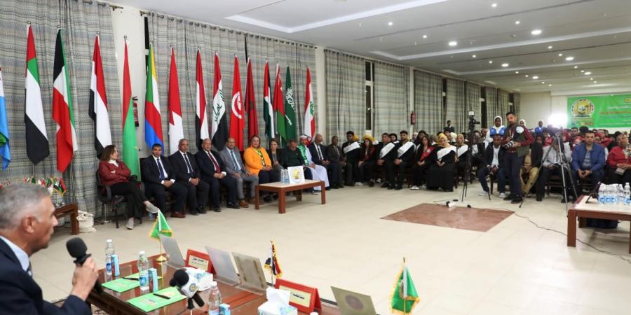 محافظ
      أسوان
      :
      نسير
      بخطى
      ثابتة
      نحو
      مستقبل
      تنموى
      مستدام
      وفق
      رؤية
      شاملة
      من
      خلال
      تنفيذ
      حزمة
      من
      المشروعات
      الكبرى