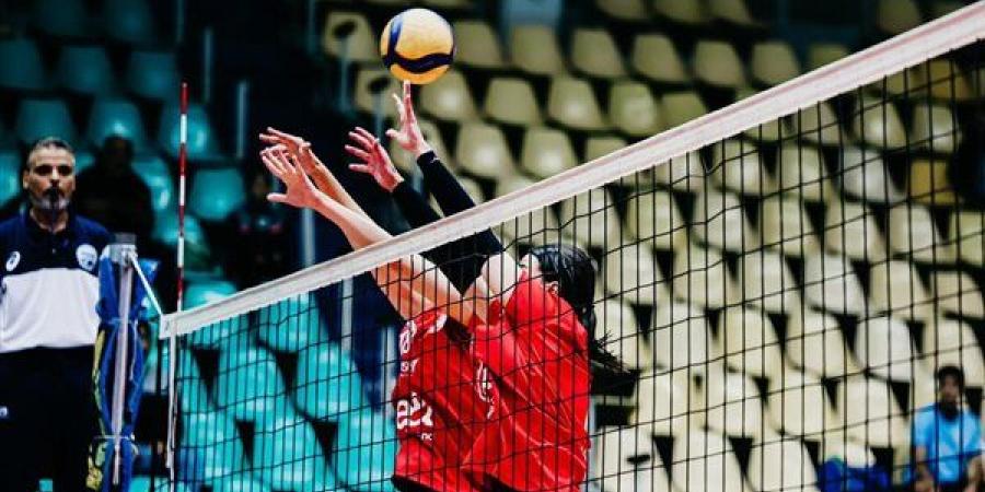 سيدات
      طائرة
      الأهلي
      يواجه
      أصحاب
      الجياد
      في
      ربع
      نهائي
      دوري
      المرتبط