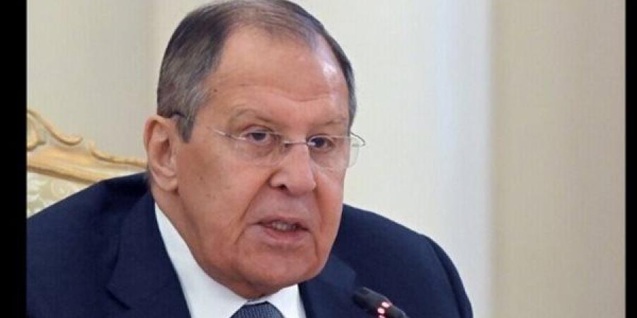 لافروف:
      نتفق
      مع
      رؤية
      مصر
      بضرورة
      إجراء
      الانتخابات
      الرئاسية
      والبرلمانية
      في
      ليبيا