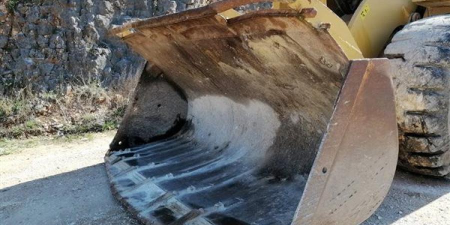 مصرع
      عامل
      أسفل
      عجلات
      لودر
      في
      مدينة
      الشيخ
      زايد