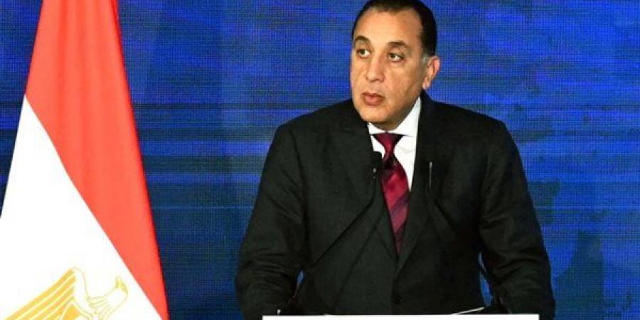 رئيس
      الوزراء:
      الإصلاح
      الاقتصادي
      عملية
      غير
      شعبوية