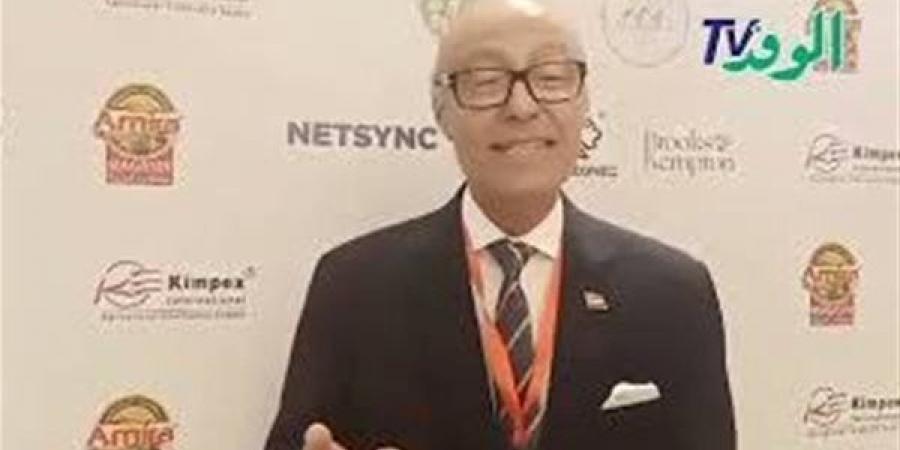 رئيس
      اتحاد
      المصريين
      بأستراليا
      يدين
      حادث
      إطلاق
      النار
      في
      سيدني