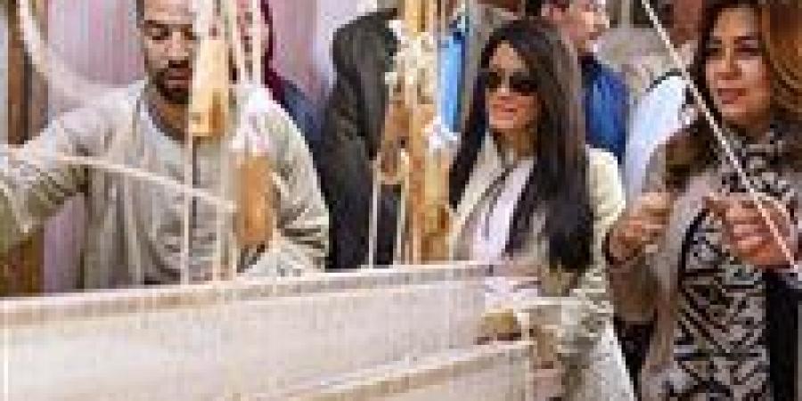 التخطيط:
      4.2
      مليار
      جنيه
      استثمارات
      حكومية
      موجّهة
      لمحافظة
      الأقصر
      بخطة
      عام
      25
      /2026