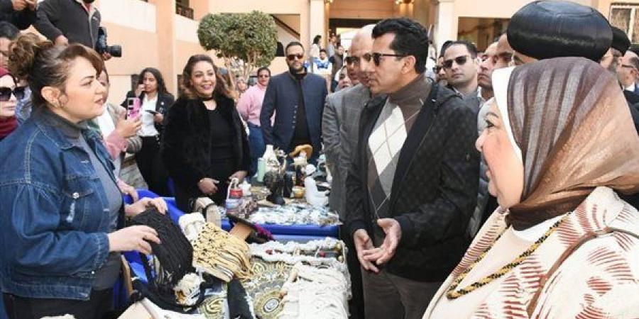 وزير
      الرياضة
      ومحافظ
      المنيا
      يفتتحان
      ملتقى
      التوظيف
      الخامس
      بنادي
      الواي
      بأبوقرقاص
      لتوفير
      أكثر
      من
      4000
      فرصة
      عمل