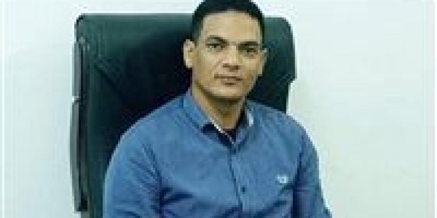 وداعًا
      طبيب
      الإنسانية..
      تشييع
      جثمان
      ضحية
      الطلقة
      الطائشة
      بقنا