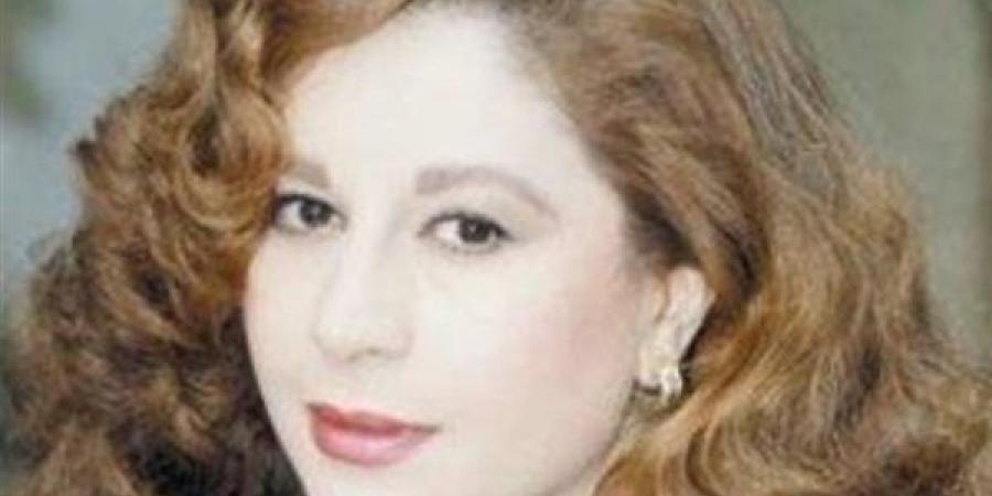 صفاء
      أبو
      السعود
      ناعية
      سمية
      الألفي:
      صديقة
      عزيزة
      وراقية
      قدمت
      مسيرة
      فنية
      خالدة