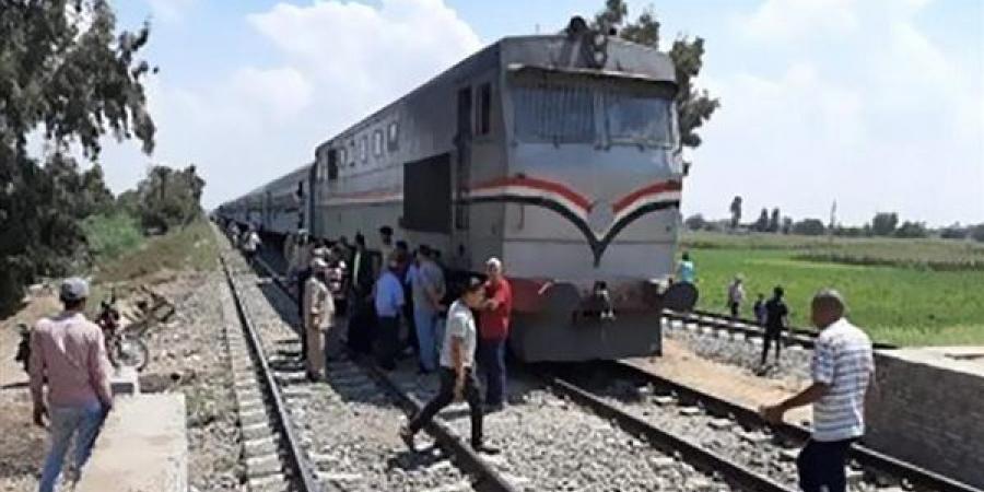 النيابة
      تصدر
      قرارات
      عاجلة
      بشأن
      حادث
      قطار
      مطروح
      يتسبب
      ببتر
      وكسر
      مضاعف