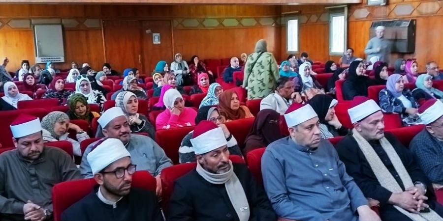 مجمع
      إعلام
      الشرقية
      يعقد
      ندوة
      موسعة
      لتعزيز
      المشاركة
      المجتمعية
      الوطنية