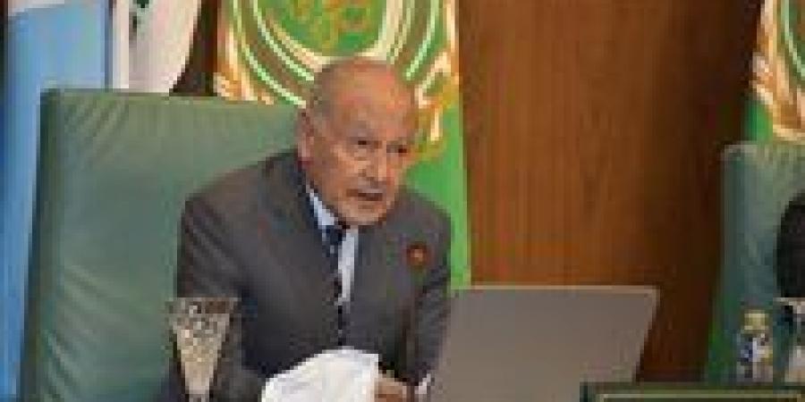 أبو
      الغيط:
      التوسع
      في
      الاستيطان
      الإسرائيلي
      لن
      يجعله
      شرعياً
      بأي
      حال