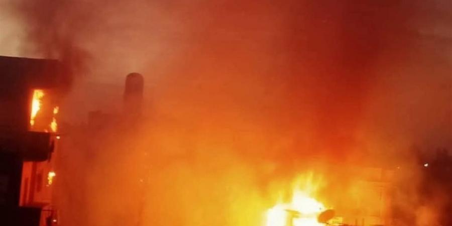 السيطرة
      على
      حريق
      امتد
      إلى
      منزلين
      بقرية
      ساقية
      المنقدي
      في
      المنوفية