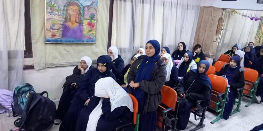 مجمع
      إعلام
      القاهرة
      يناقش
      الأزمة
      السكانية
      وأثر
      العادات
      على
      التنمية
      المستدامة