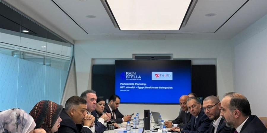 وفد
      مصري
      يطّلع
      على
      التجارب
      الإقليمية
      الرائدة
      لدعم
      التحول
      الرقمي
      للقطاع
      الصحي