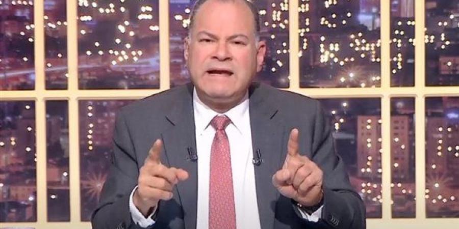 نشأت
      الديهي:
      إسرائيل
      تسعى
      للحصول
      على
      ضوء
      أمريكي
      أخضر
      لضرب
      إيران