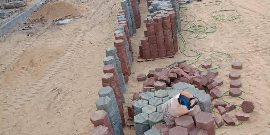 رئيس
      حي
      السلام
      أول
      يواصل
      حملات
      مكثفة
      لإرساء
      القانون
      وتحسين
      مستوى
      الخدمات