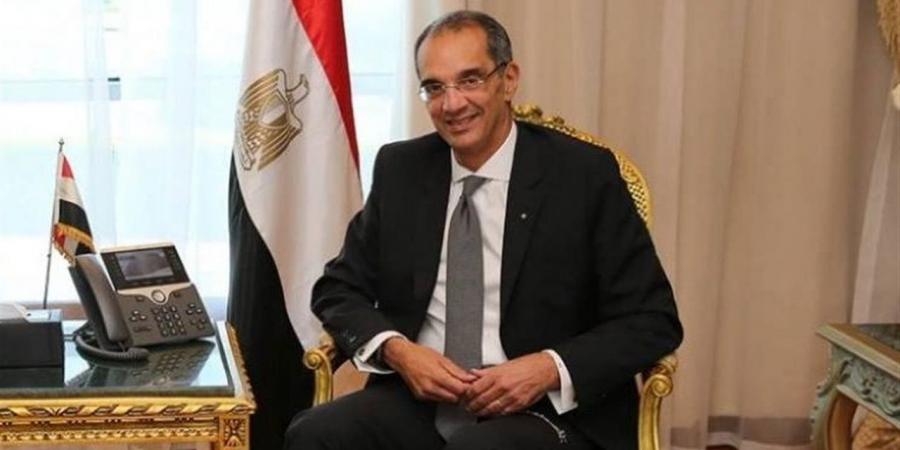 وزير
      الاتصالات:
      طفرة
      غير
      مسبوقة
      في
      أعداد
      المتدربين
      بالتخصصات
      التكنولوجية
      المختلفة