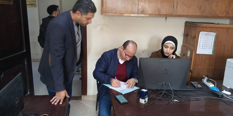 وكيل
      صحة
      الدقهلية
      يتفقد
      غرفة
      137
      ويشدد
      على
      سرعة
      تسكين
      الحالات
      الحرجة